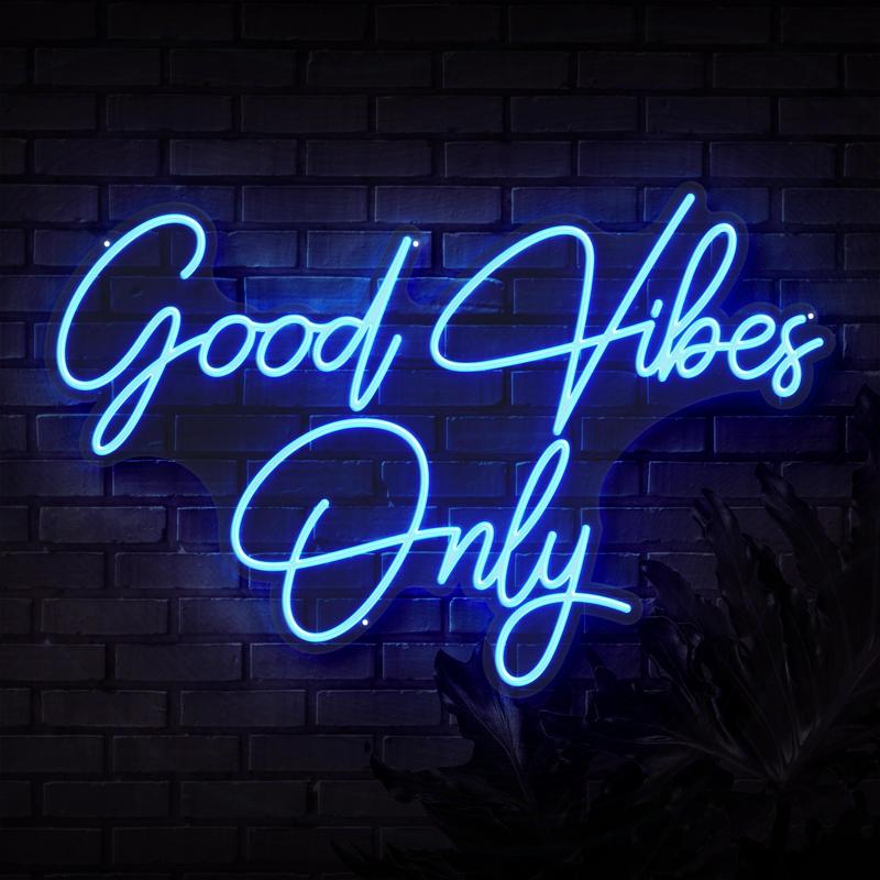 Good Vibes Only' Neon Sign