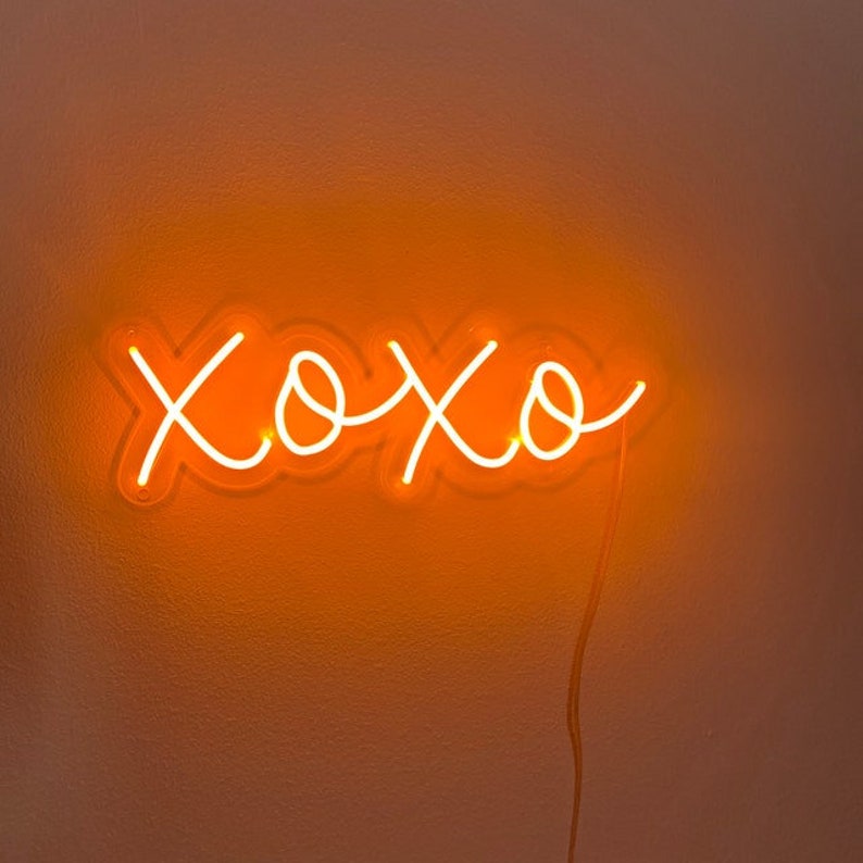 xoxo-kiss and hug led neon sign ,neon wedding neon decor sign ,valentine  neon 